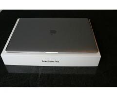 Apple MacBook Pro 15, 2020, barra táctil