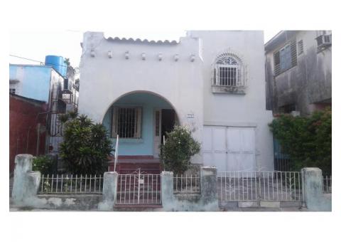 SE VENDE CASA INDEPENDIENTE EN PLAYA