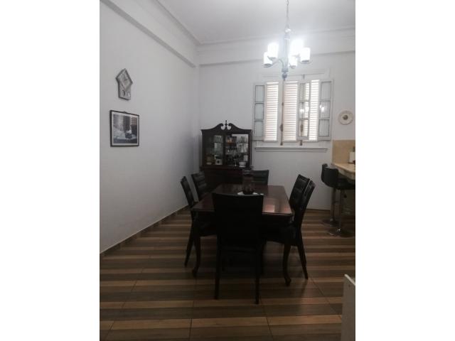 VENDO APTO: 4 CUARTOS/4 BAÑOS EN LA RAMPA, ADECUADO P/HOSTAL, CON COCINA COMEDOR GRANDE (35 m2)