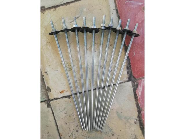 Ganchos de tejas 27 CM ( Originales)