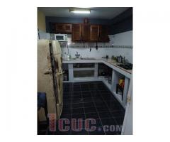 53 5 1173680 y 76903885 VENDO mi Casa de 3 Niveles