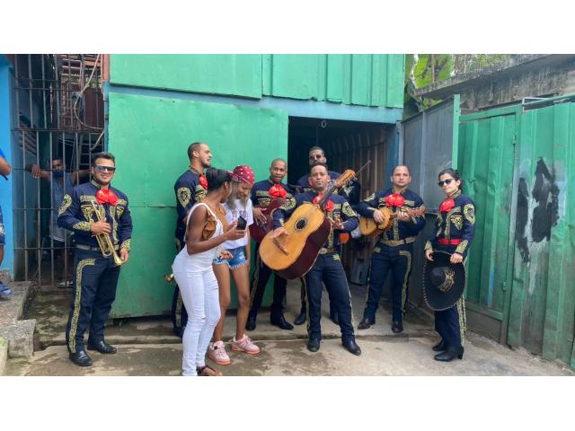 MARIACHI NUEVO AZTECA DE CUBA -MÓVIL:+5353008621