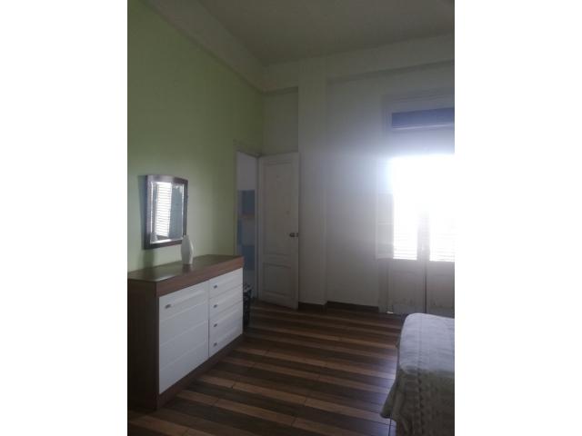 PERMUTO P/REDUCIRME  APTO EN LA RAMPA, ADECUADO P/HOSTAL, 4  HAB/4 BAÑOS, COCINA -  COMEDOR GRANDE