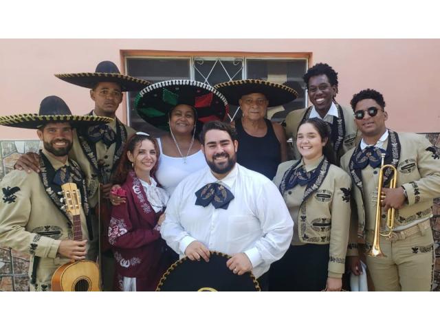 Mariachi Real Azteca de Cuba