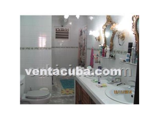 Vendo casa en ciego de avila. Es la casa mas lin..