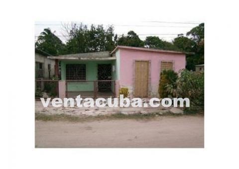 vendo dos casas en camaguey por un solo precio!!..