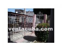 se vende en camaguey casa 5 cuartos muy buen est..