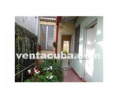 acabo de rebajar en camaguey 5 cuartos 2 baños ..