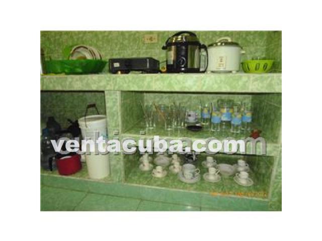 ES UN SEGUNDO PISO. RPTO. PEDRO DIAZ COELLO (EL ..