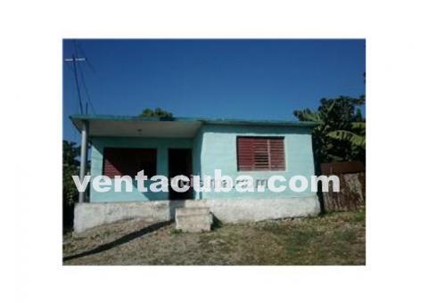 casa independiente , muy amplia, con terreno y a..