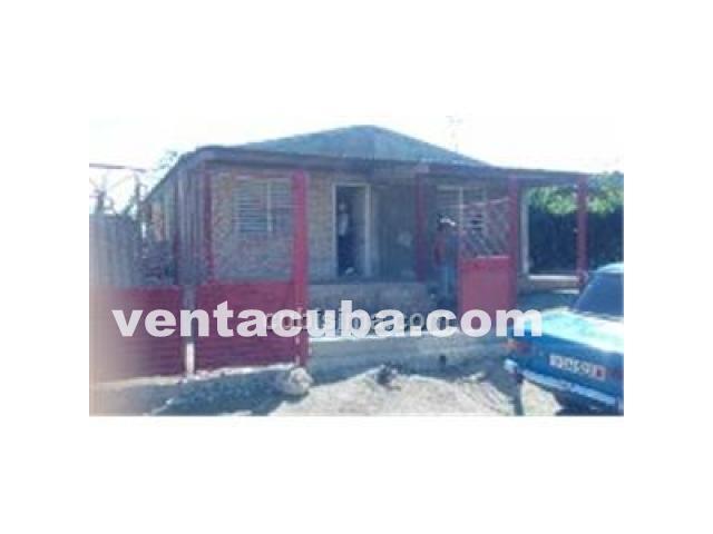 VENDO CASA EN SANTIAGO DE CUBA .ESTA UBICADA EN ..