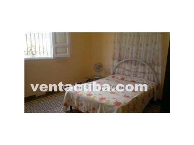 Dirección de la casa: Calle 15, No.7-A e/Calle ..