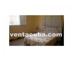 Dirección de la casa: Calle 15, No.7-A e/Calle ..