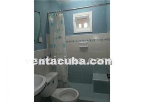 Se vende apartamento en el distrito José Martí..