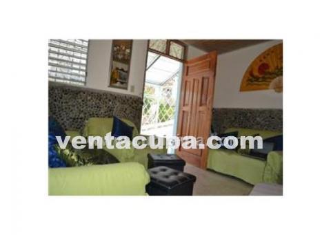 **** casa en ** santiago de cuba *** 15 000 cuc ..