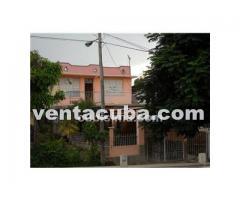 Casa de 4 cuartos 55000 cuc en calle altos de qu..