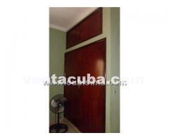 casa de dos niveles el 1ro tiene portal, recibid..