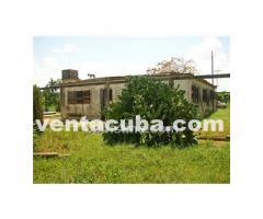 Vendo o permuto, Finca ubicada entre el pueblo d..