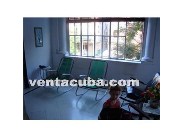 vendo apto de 5 habitaciones y con garaje en el ..