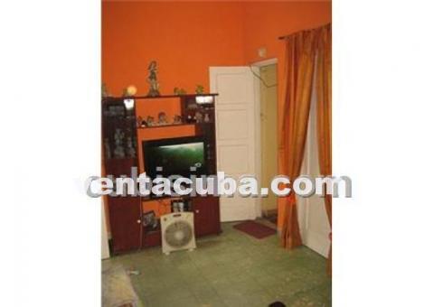 Casa urbana,construida el año 1951 compuesta en..