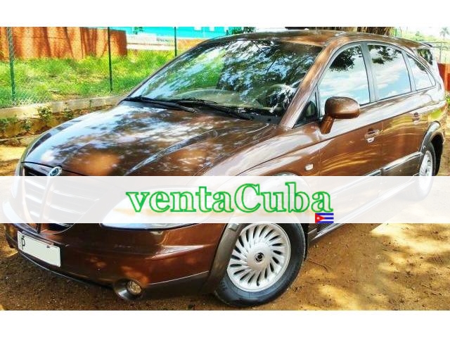 vendo jeep ssangyong rodius rx270 xdi automatico..