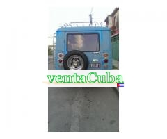 se vende jeep willys de petroleo. motor hundai 0..