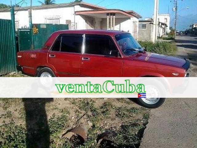 gangazo-se vende lada 2105 de petr&oacuteleo..