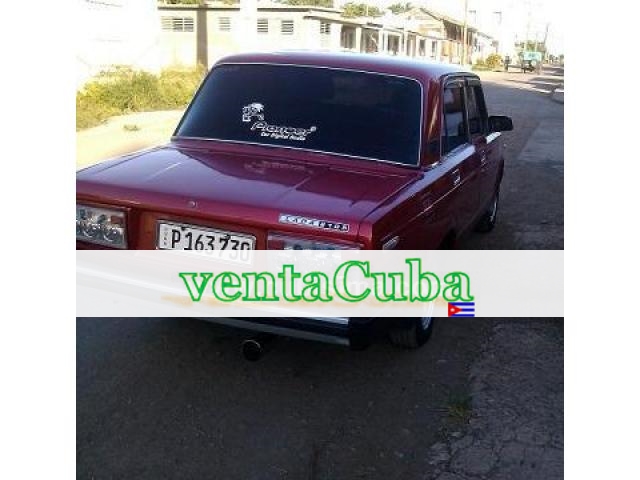 gangaaa-se vende lada 2105 de petr&oacuteleo..