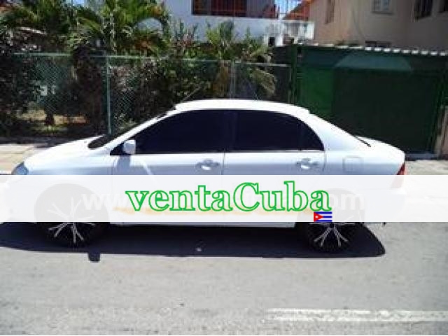 toyota corolla. auto en excelente estado tecnico..