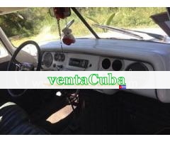 vendo plymouth del 56 de petroleo. tel: 77654737..