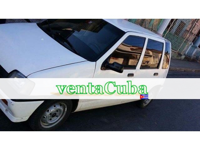 vendo un tico. faroles delanteros y traseros nue..