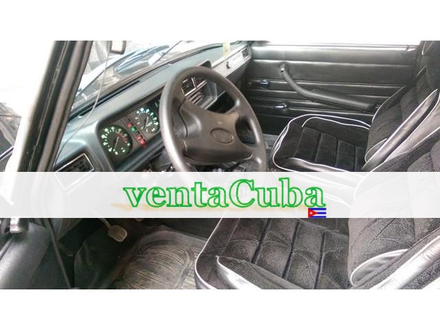 vendemos un lada 2107 original (hecho nuevo). in..