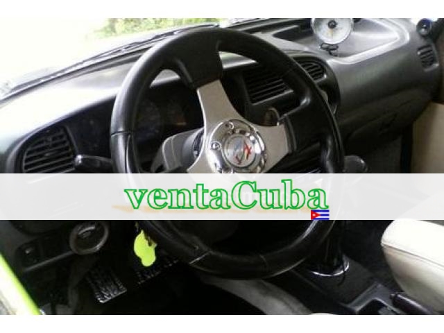 toyota en buenas condicione todo motor caja y di..