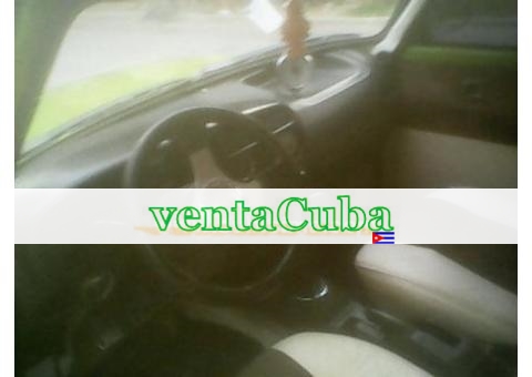 toyota en buenas condicione todo motor caja y di..