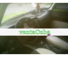 toyota en buenas condicione todo motor caja y di..