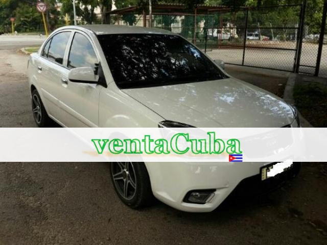 ---kia rio 09 hecho 2011----s&oacutelo 75 00..
