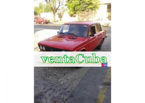 vendo lada 1600 año 2000 motor grande ..