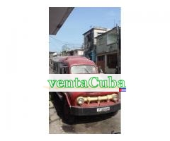 microbus marca ford ano 1952. vendo microbus mar..