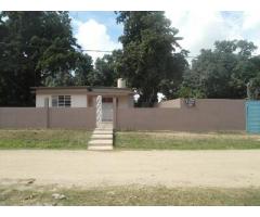 Casa finca tapiada en Camaguey, Camaguey