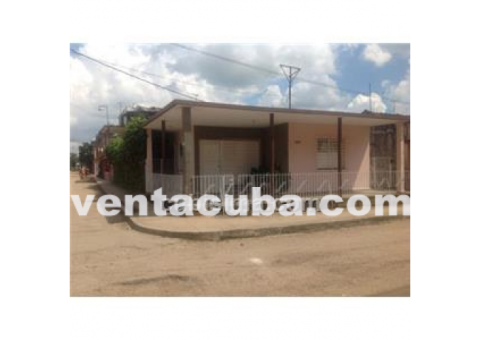 exelente propiedad en Bauta. dos terrazas, prota..