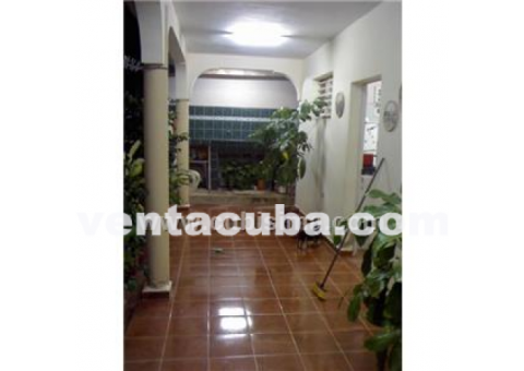 se vende una casa
Precio: 35000
vendo ..