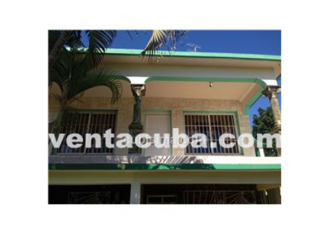 Casa en Santa Marta segunda planta con garaje. D..