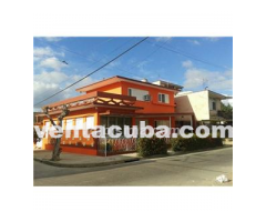 Vendo casa independiente de dos plantas en zona ..