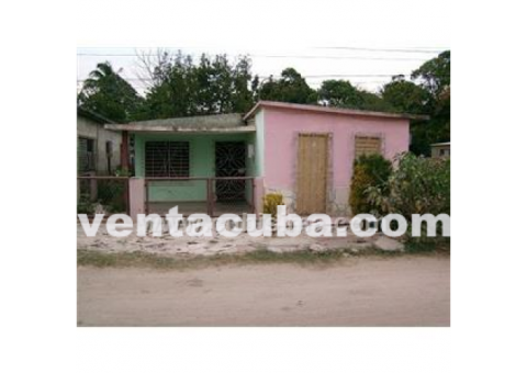 vendo dos casas en camaguey por un solo precio!!..