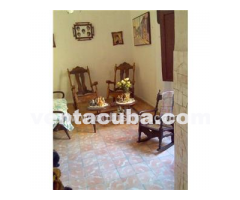 casa en altos con valor patrimonial, en la ciuda..