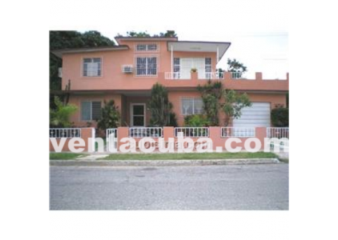 Chalet en óptimas condiciones, una buena oferta..