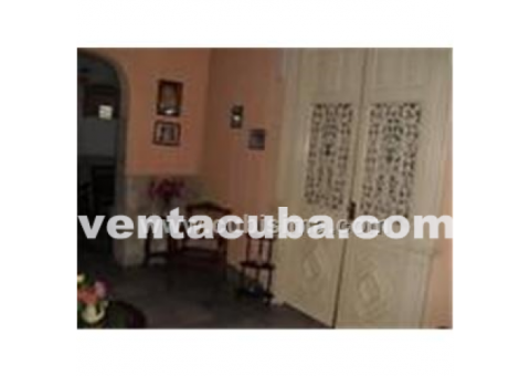 vendo casa en santiago de cuba a una cuadra del ..