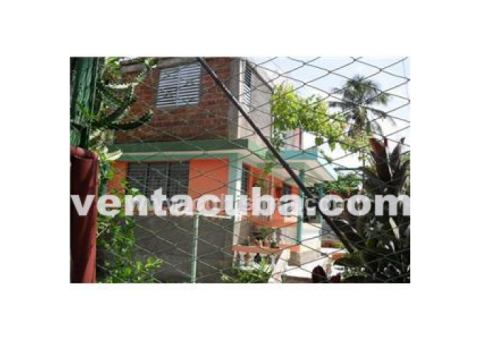 vendo esta casa con piscina, patio grande de tie..