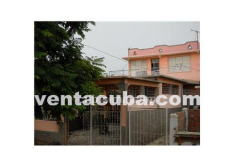 Casa de 4 cuartos 55000 cuc en calle altos de qu..