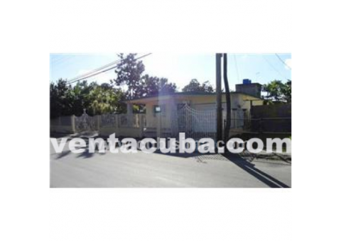 casa familiar en cotorro lista para vivirla...